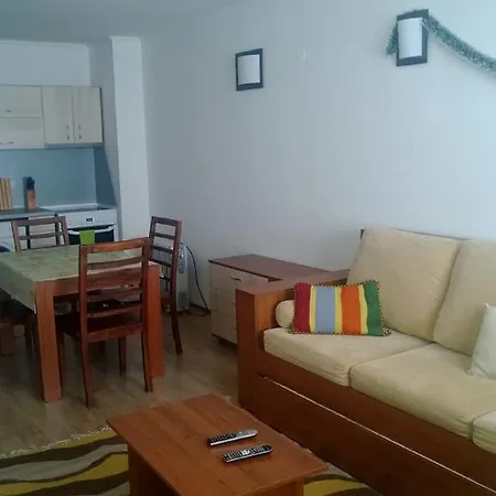 Vadjo In Stenata Apartman *